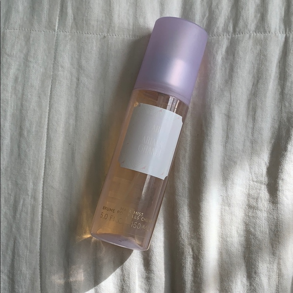 ARI by Ariana Grande hair mist 5FL OZ
